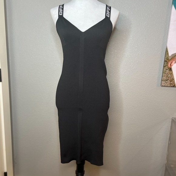 Authentic off white dress - Picture 11 of 11